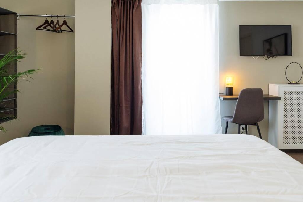 Panoramic Apartment - 4Br - Piata Unirii Bükreş Dış mekan fotoğraf