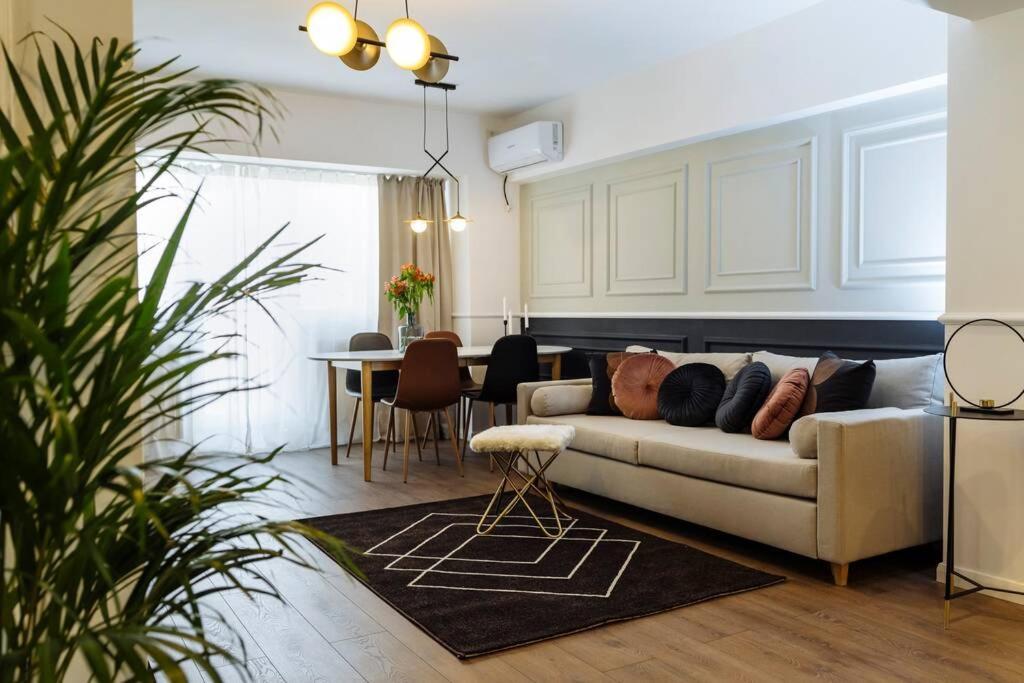 Panoramic Apartment - 4Br - Piata Unirii Bükreş Dış mekan fotoğraf