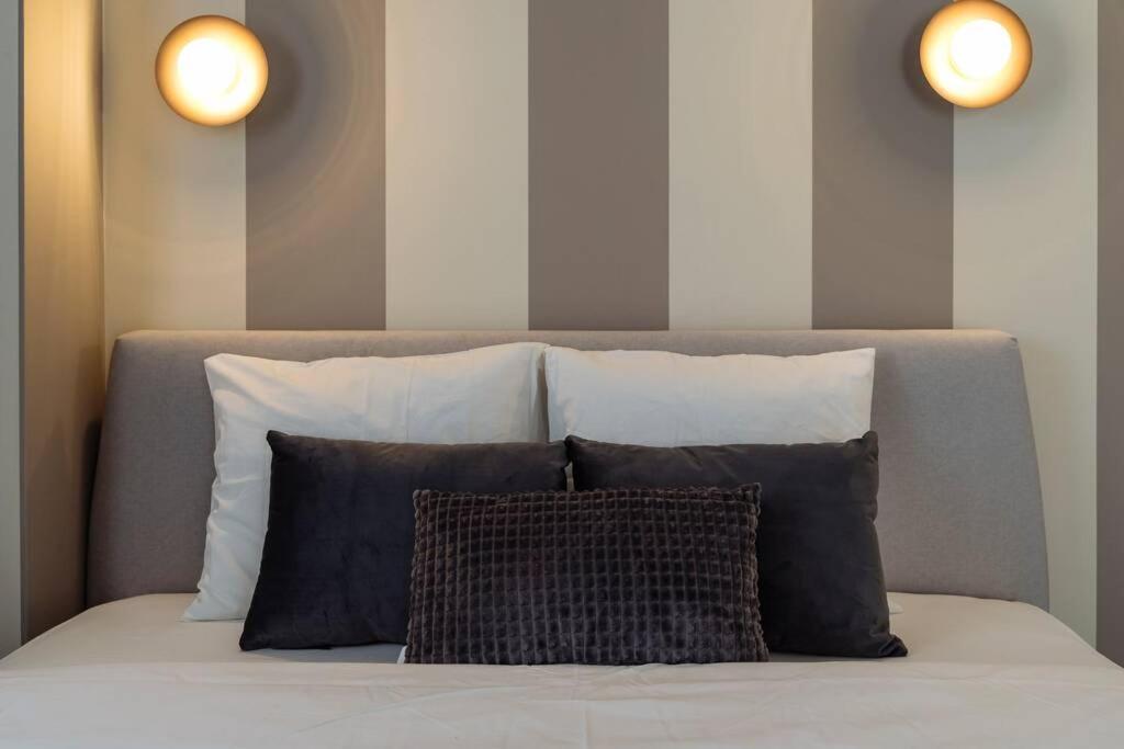 Panoramic Apartment - 4Br - Piata Unirii Bükreş Dış mekan fotoğraf